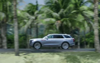 Hongqi E-HS9